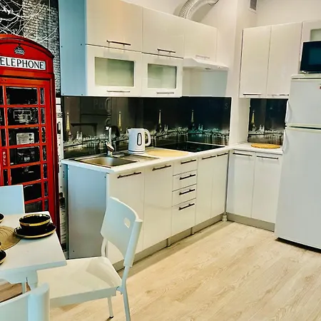 Z Ogrodkiem דירה