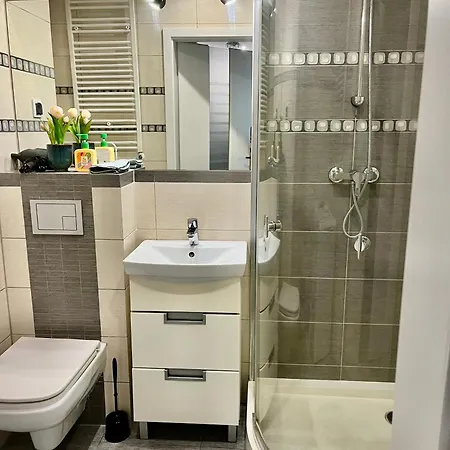 Z Ogrodkiem דירה קולובז'ג