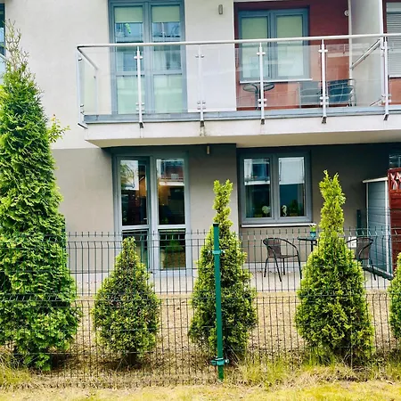 Apartament Z Ogródkiem Kołobrzeg